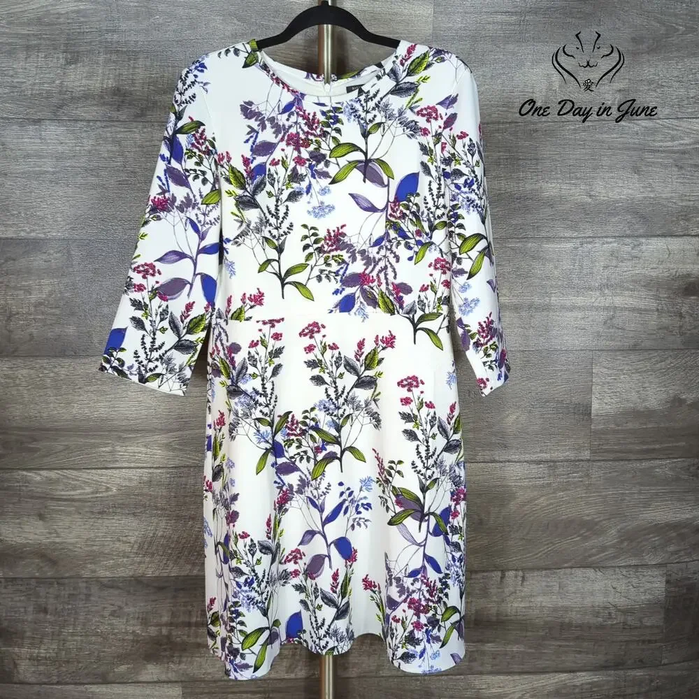 Banana Republic Floral Fit & Flare Dress White 3/4 Sleeve NWT Size 6